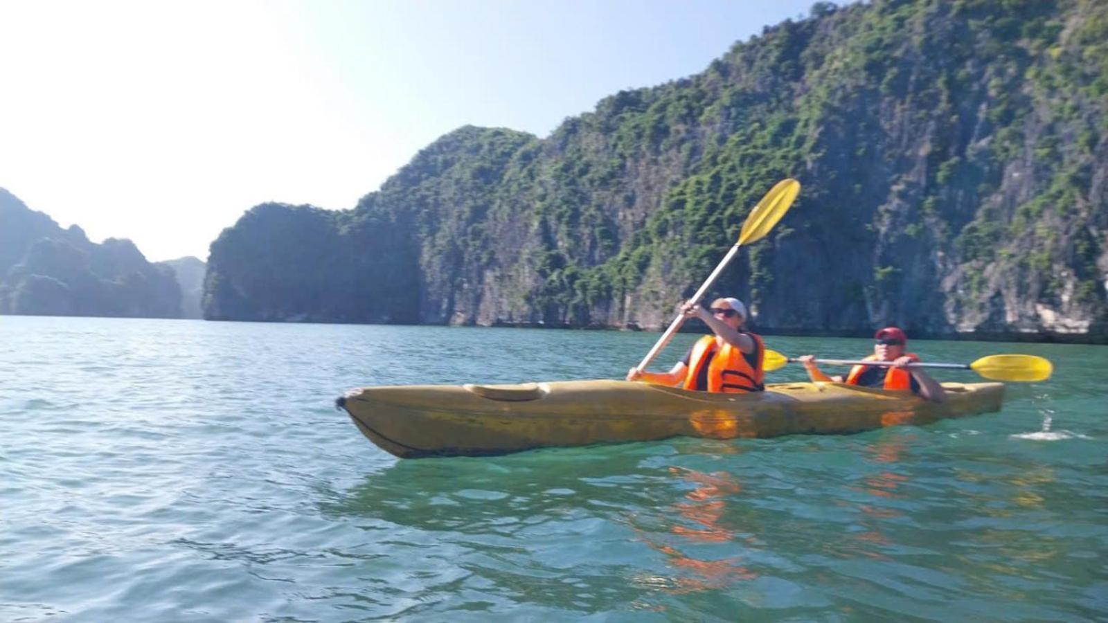Cat Ba Madame Duyen Hotel Chan Chau Экстерьер фото